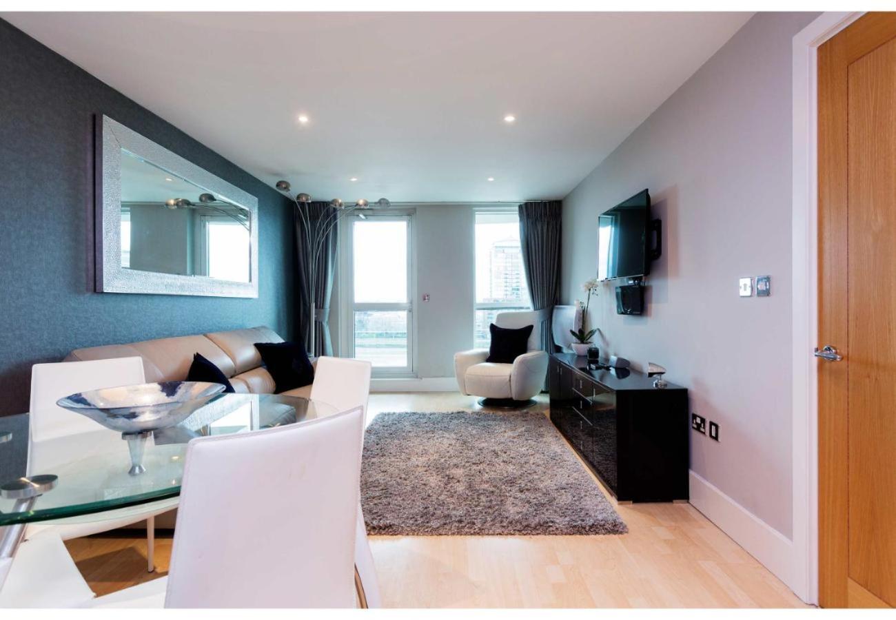 Veeve - River Views From Vauxhall ロンドン エクステリア 写真